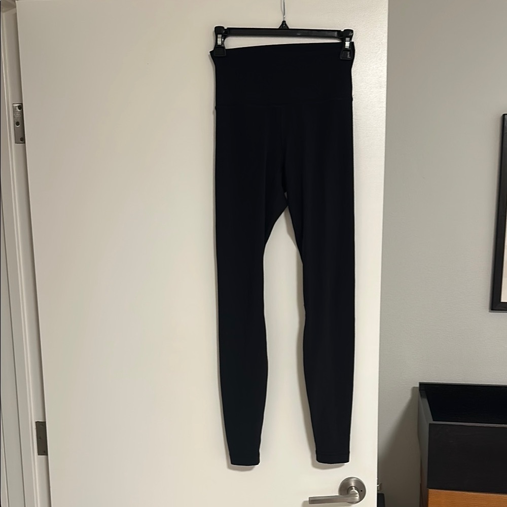 Black High-Waisted Leggings align style size 4